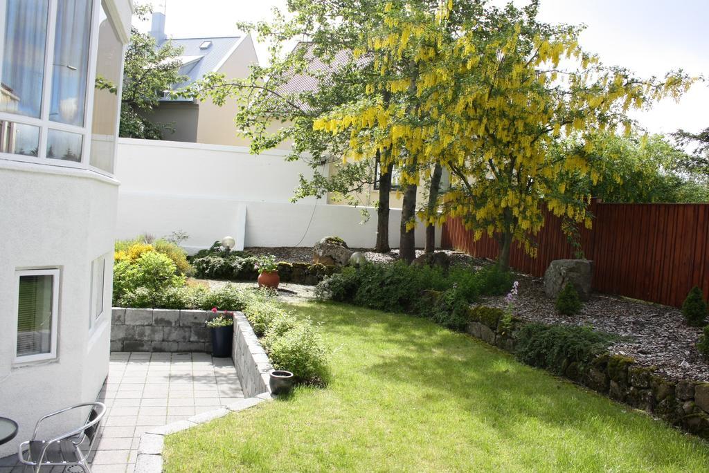Baldursbra Guesthouse Tjarnargata Reykjavík Exterior photo